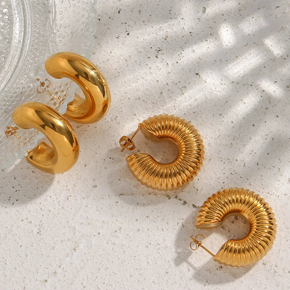 Hollow Out Gold Plated Chunky Hoop Earrings for Women Stainless Steel Screw Thread Hoop Earrings