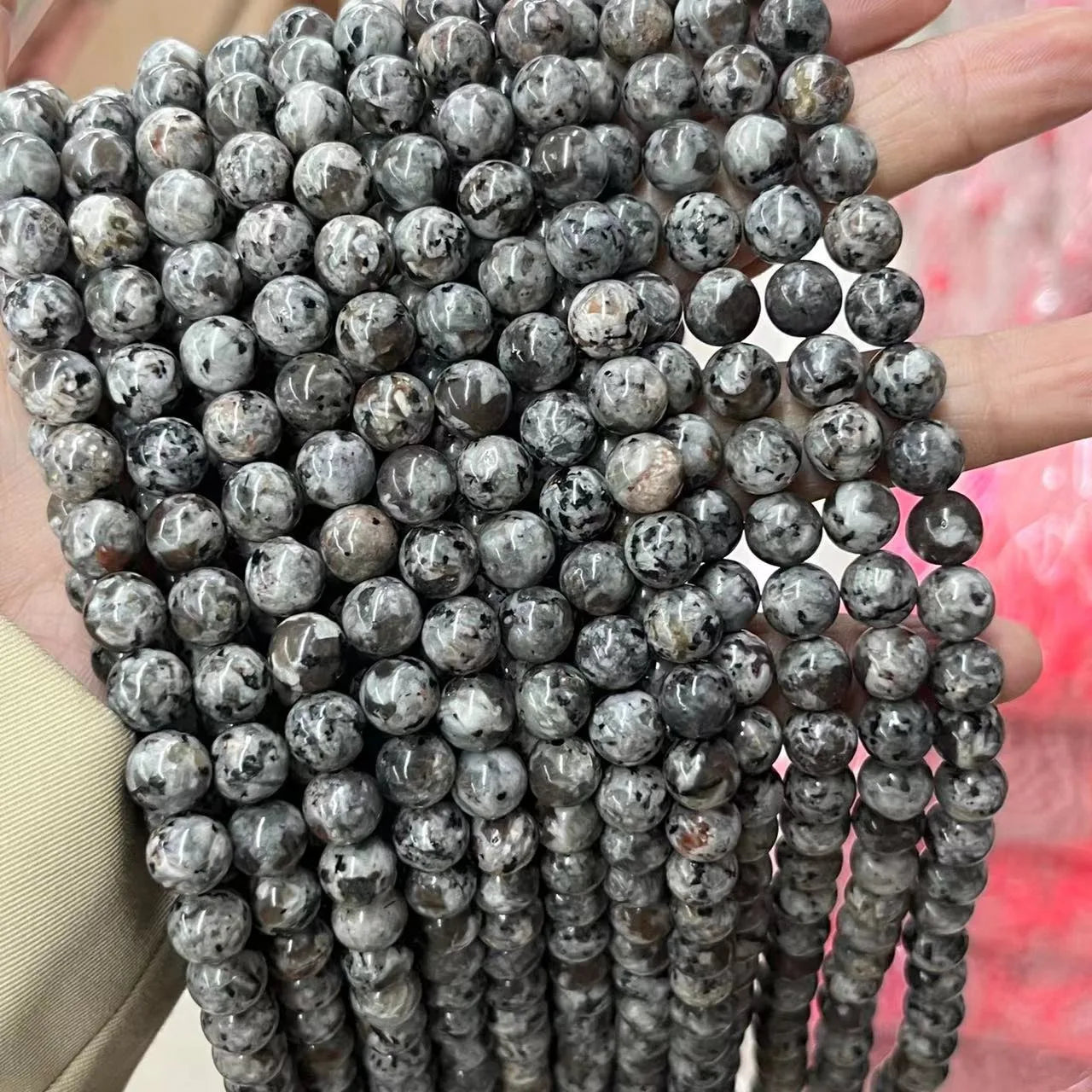 Natural Yooperlite Flame Stone Round Loose Beads Glowing Fire Rock Stone Beads Semi-Precious UV Reactive Bedside for Jewelry DIY