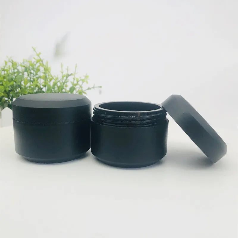 Wholesale 5g 10g 15g 20g 30g 50g 100g 150g 200g Matte Black PET Cosmetics Containers and Packaging Plastic Cream Jar