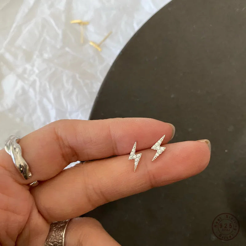 925 Sterling Silver Simple Fashion Crystal Lightning Stud Earrings Women Exquisite Student Girlfriend Jewelry Accessories
