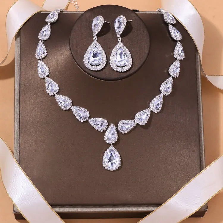 Qushine Hot Sale Multi Style  Water Drop Shape Jewelry Set Bridal Jewelry Wedding Necklace Earring Set Jewelry Set