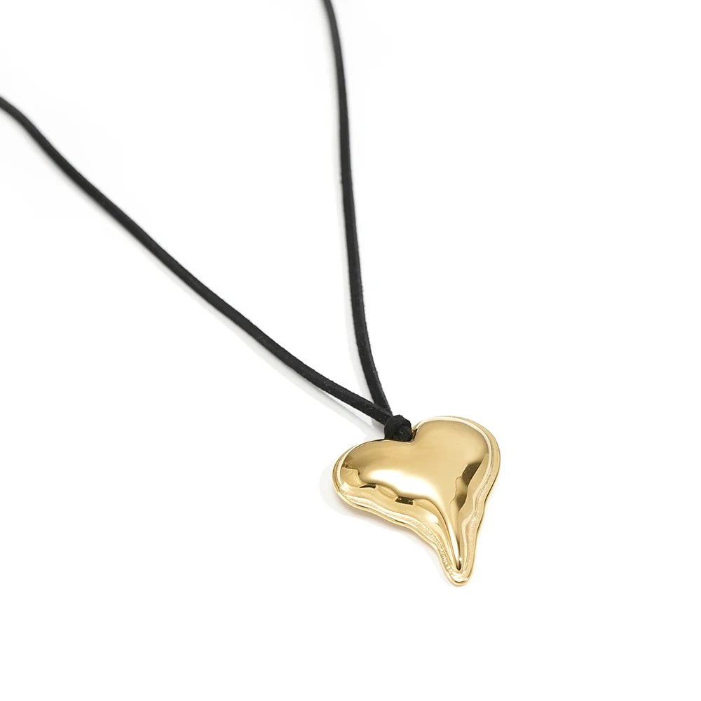 Fashion 18K Gold Plated Stainless Steel Jewelry Black Rope Smooth Heart Pendant Necklace Waterproof for Woman Necklace P253555