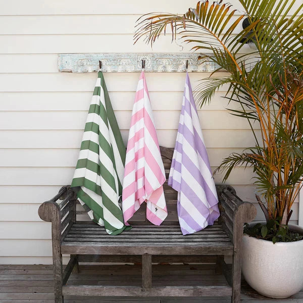 Wholesale Lightweight Microfiber Beach & Pool Towel Quick Dry Custom Logo Design Sublimated Digital Printed Striped Pattern
