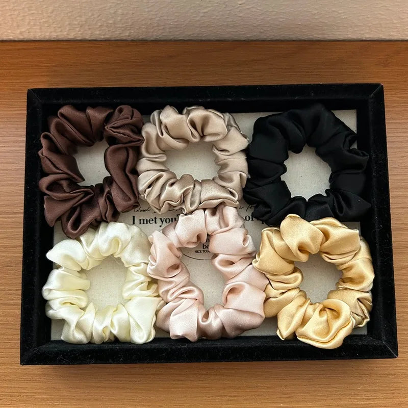 Handmade 19 MM Silk Scrunchies 2.5cm Side Width 100% Mulberry Silk Hair Accessories