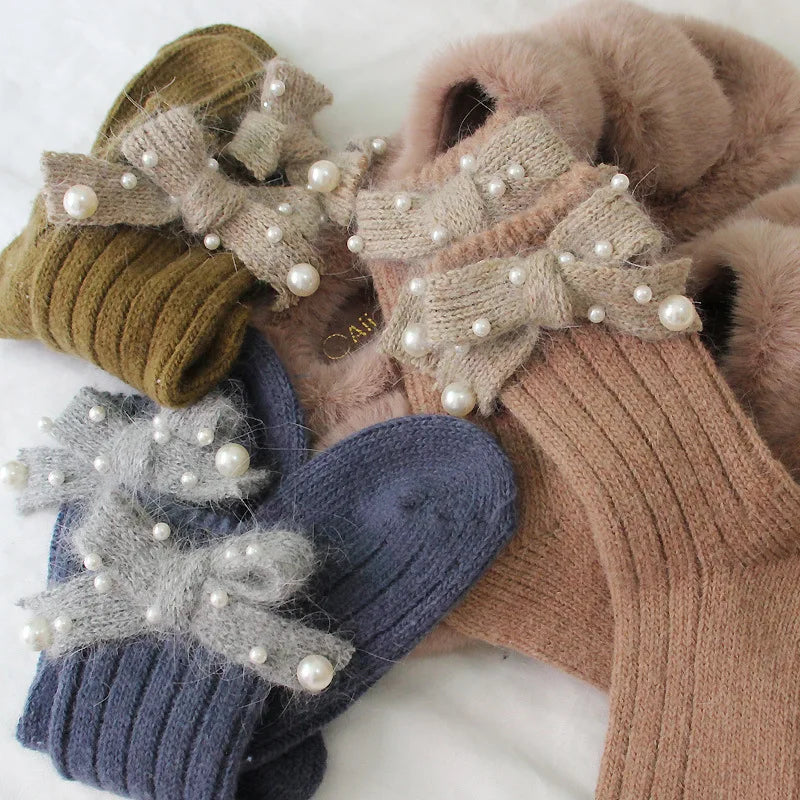 Women's Winter Standard Angora Rabbit Wool Socks Luxury Crew Pearl Bow Knitted Anti-Slip Quick Dry Breathable Design Wholesale