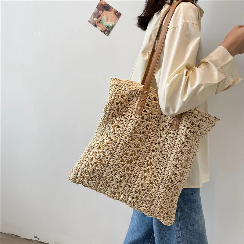 Handmade Boho Chic Girls' Summer Beach Bag Grass Rope Handbag Large Capacity Straw Bag for Women