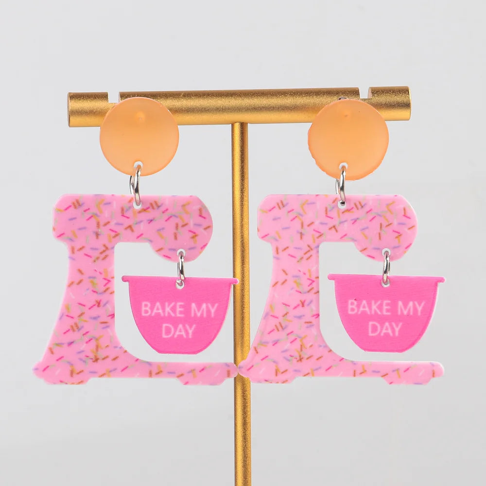 Personalized New 2024 Creative Pink Coffee Maker Sweet Girl Holiday Jewelry Gift Casual Jewelry Acrylic Drop Earrings for Women