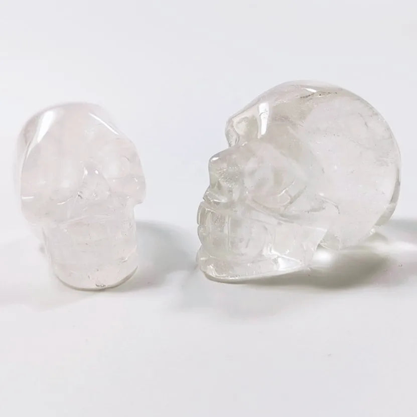 Huiying Additive Color Unique Crystal Stone 2 Inch clear Quartz Carving Skulls Head for Gift