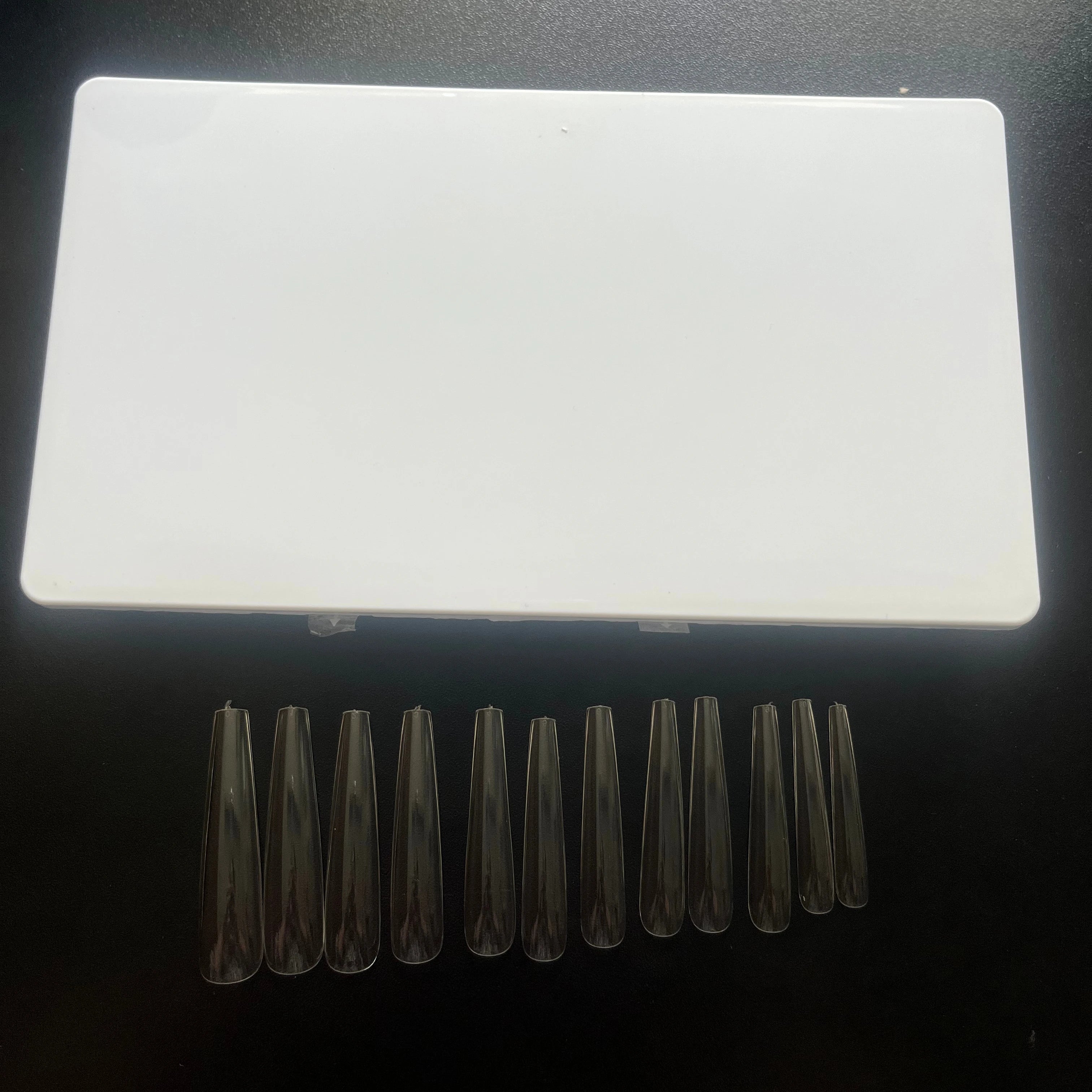 300pcs 3Xl Clear Coffin Full Cover False Nail Tips Extra Long No C Curve Fake Finger Tips Press on Nails Manicure Salon Acrylic