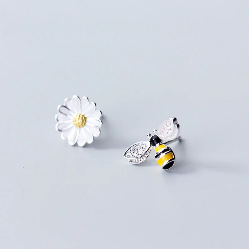 New Design S925 Sterling Silver CZ Pave Bee Flower Stud Earrings Silver Jewelry for Women E9381