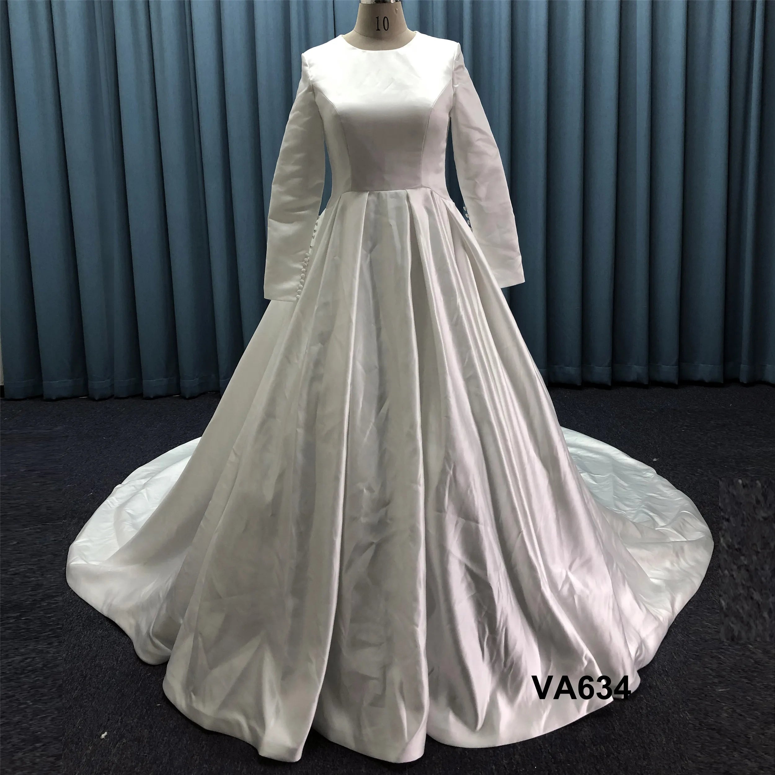 Satin Plain Design Muslim Long Sleeves Ball Guangzhou Dress Factory Affordable Full Cover up Wedding Gown