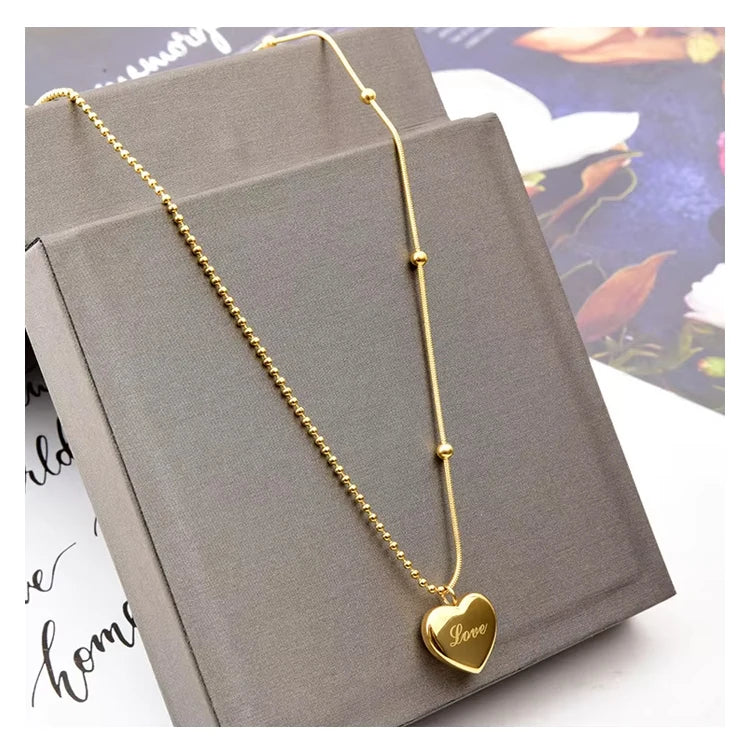 Anti Tarnish Jewelry Round Bead Snake Bone Chain Necklace PVD Gold Plated Stainless Steel Love Heart Pendant Necklace