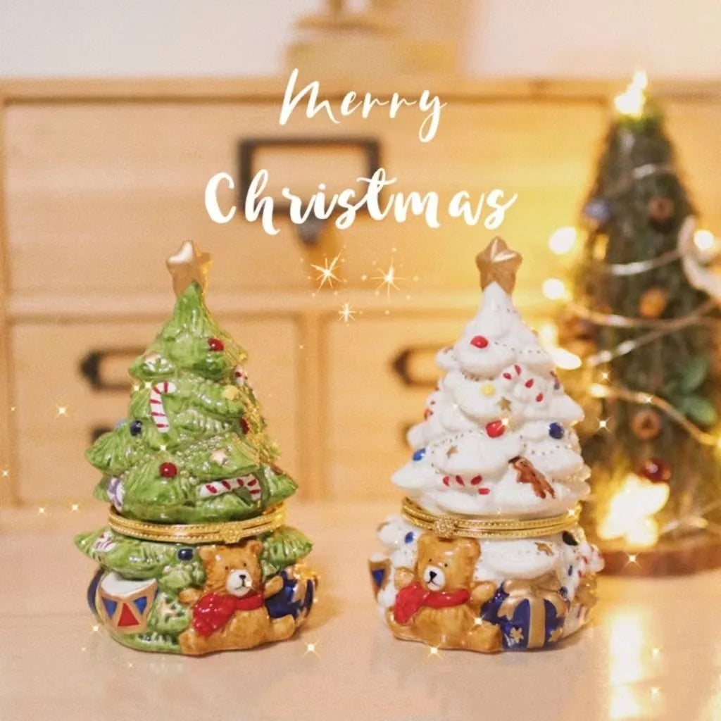 Hot Selling Christmas Tree Shape Ceramic Home Decoration Best Gift for Christmas Scented Candle Nordic Holder Mug Vessel