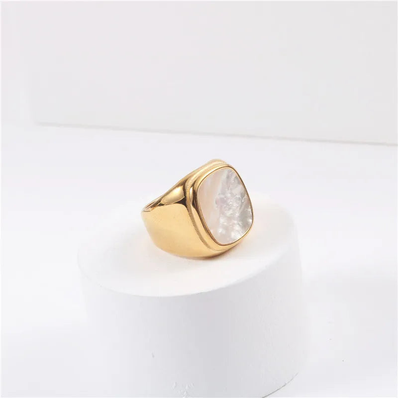 Fenny 18K Gold Plated Wholesale No Fade Drop Shipping Luxury Big Shell Stainless Steel Finger Ring Trendy for Women