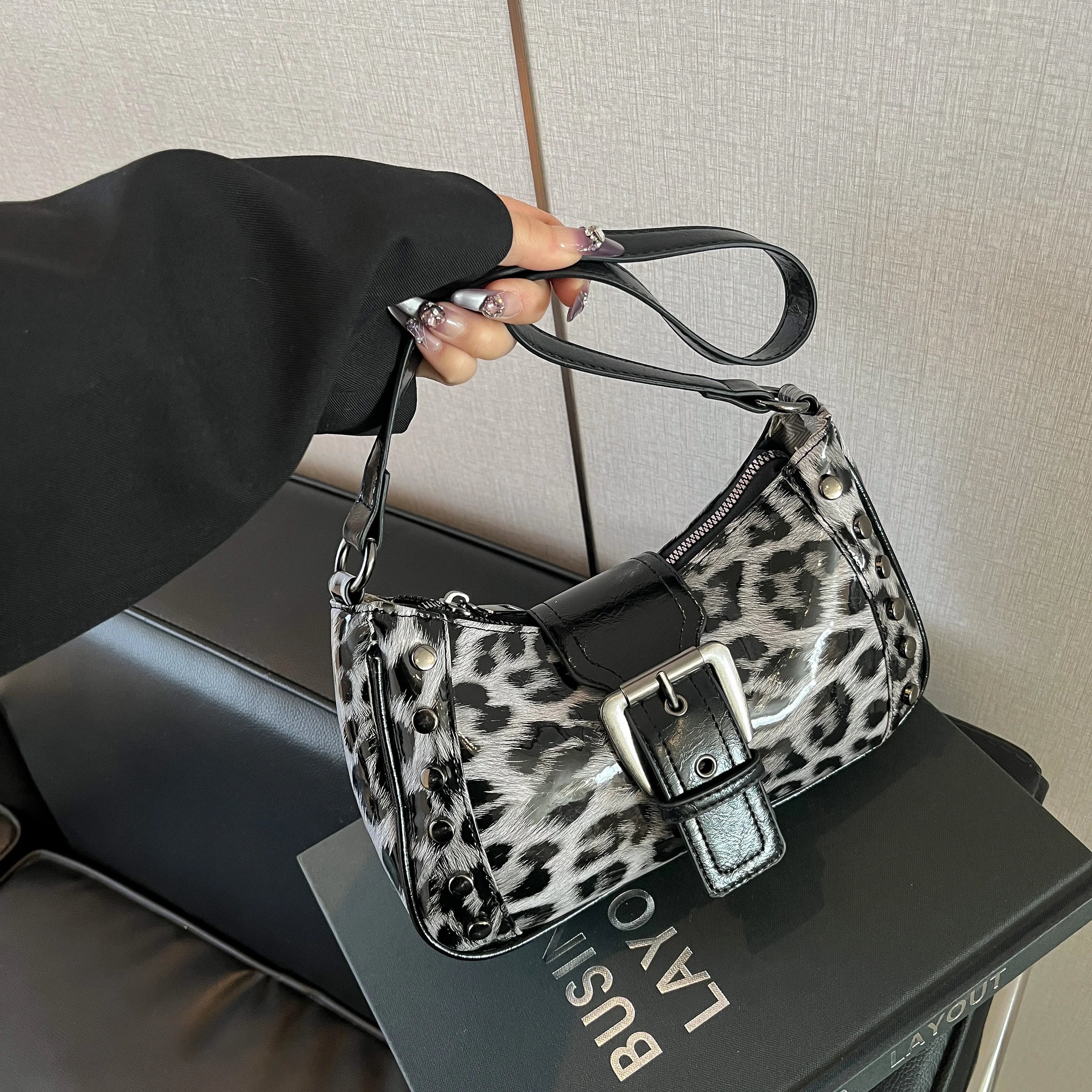 Rivets Pu Leather Shoulder Bags for Women 2025 Y2K Fashion Leopard Prints Purses and Handbags Small Designer Shoulder Bag