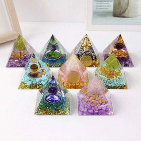 Gift 5cm 6cm Wholesale Healing Crystals Resin Energy Organite Pyramid Crystal for Decoration