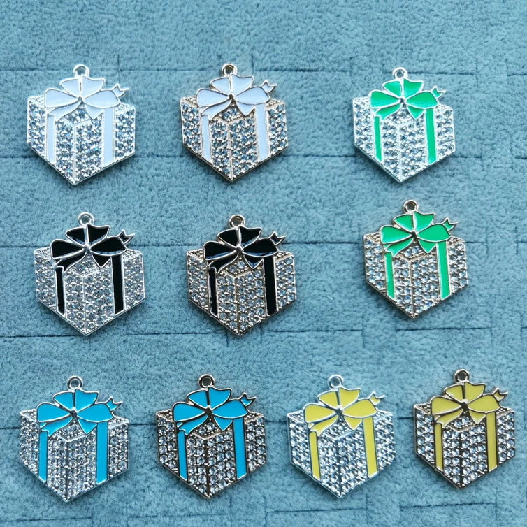 Factory Wholesale Unisex Classic Gold Plated Rhinestone Gift Boxes Alloy Necklace Pendant Accessory Charms Children's Party MegaBDM