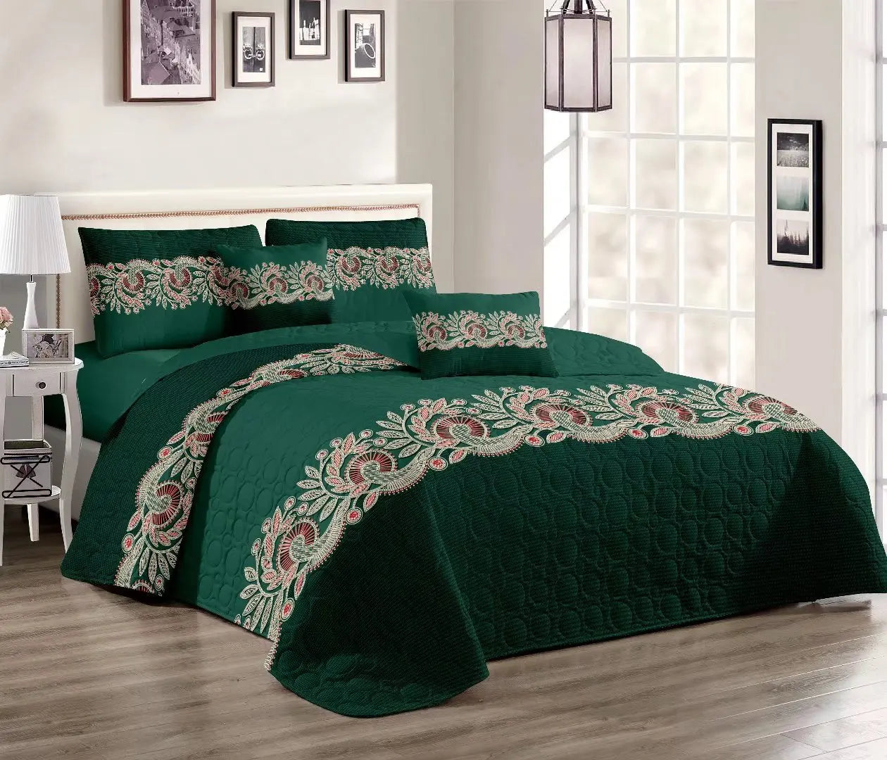 Wholesale 2022 New Style Luxury 100% Polyester Microfiber 200TC Patchwork Floral Pattern 3-Piece Bedspread Set King Queen Sizes
