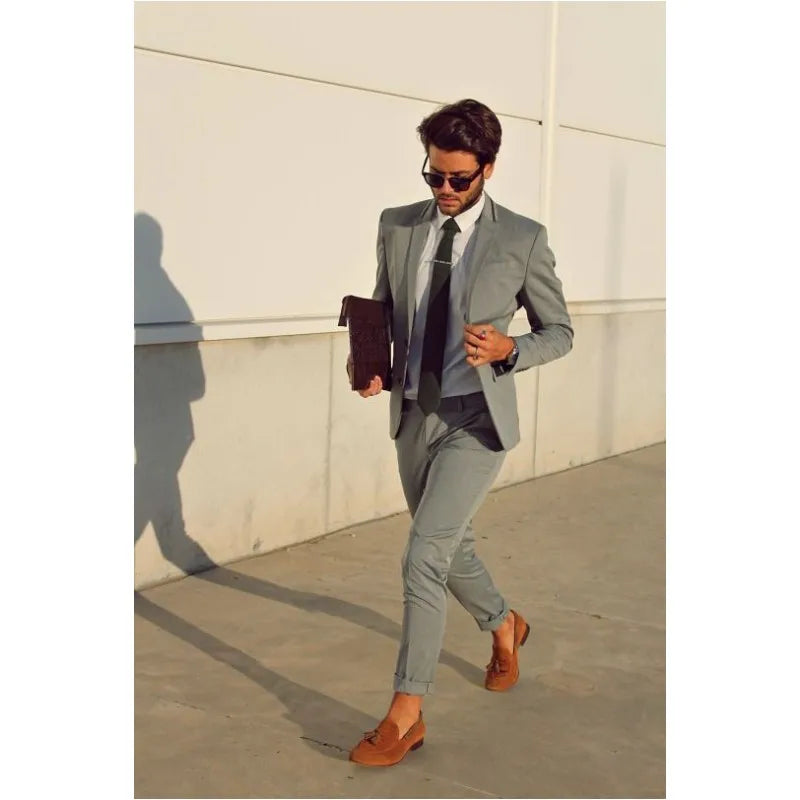2025 New Arrival Handsome Notch Lapel Two Buttons Light Gray Men Suits Formal Office Business Tuxedo Suits Sets(Jacket+Pant)