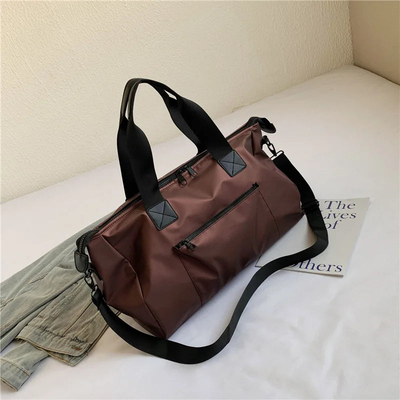 Custom Fashion Large Capacity Nylon Zipper Unisex Travel Duffle Bag 48x20x31CM Custom Logo Wholesale Portable Trip