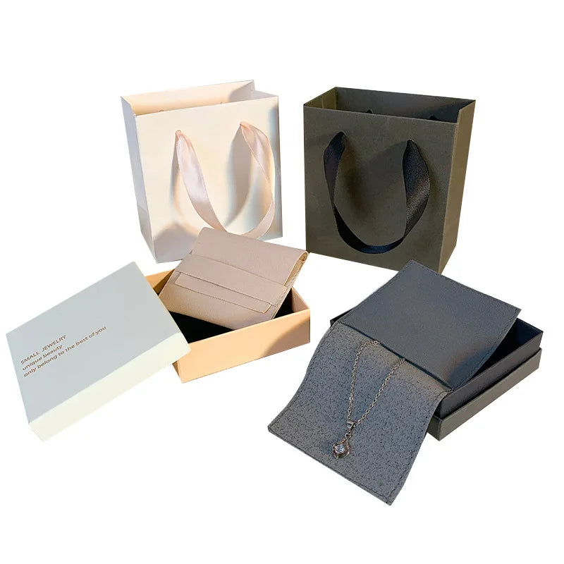 Wholesale Jewelry Box White Cardboard Paper Black Ring Necklace Jewelry Packaging with Jewelry Velvet Bag