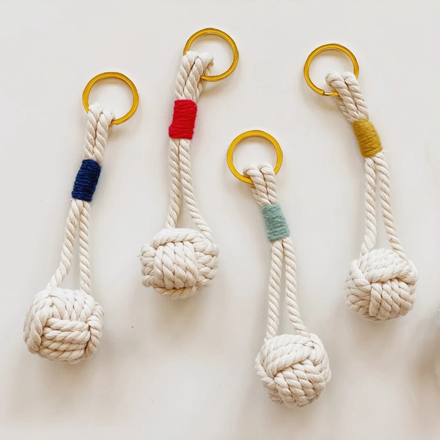 Handwoven Monkey Fist Knot Key Chain Bohemian Car Key Anti-lost Accessory Small Pendant Gift Support Customization