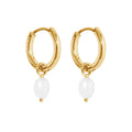 Wholesale 925 Sterling Silver Pearl Jewelry 18k Gold Vermeil Freshwater Pearl Huggie Hoops Earrings for Women