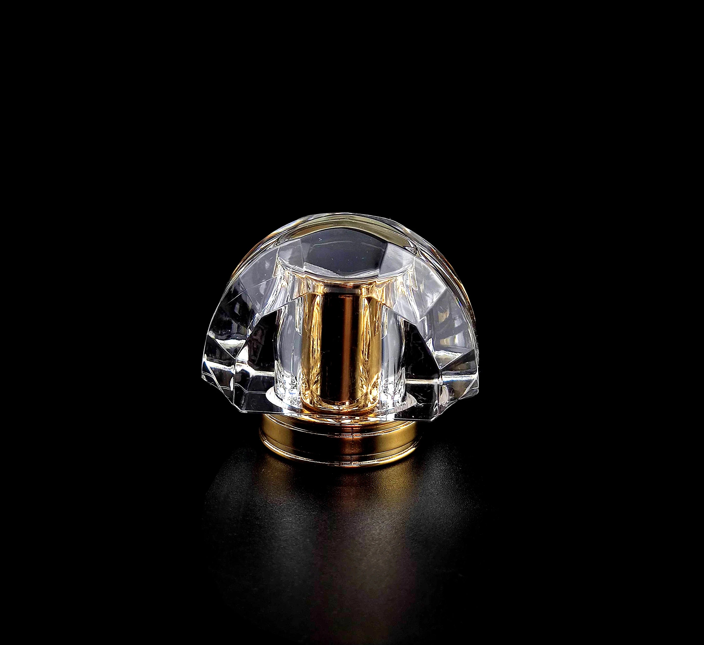 15fea Crystal clear High Transparency Diamond Done Shape Unique Surlyn Plastic Acrylic Perfume Cap Lid with Inner pp Cap