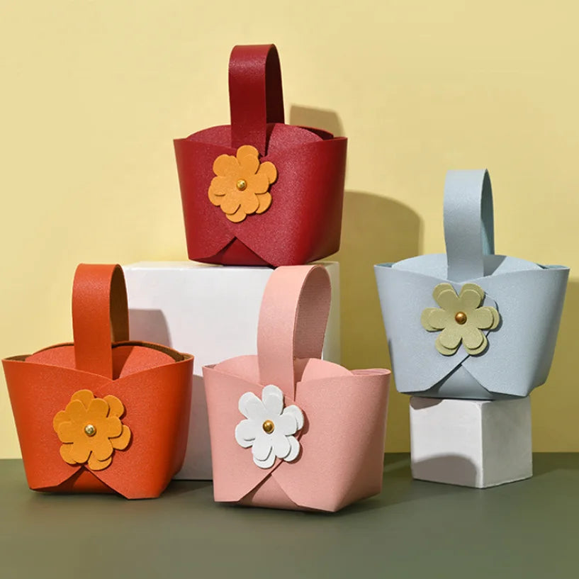 2022 Sweet Wedding Candy Box Small PU Leather Handbag Multi Flower Basket Personalised Eid Aham Gift Box Wedding Decor Supplies