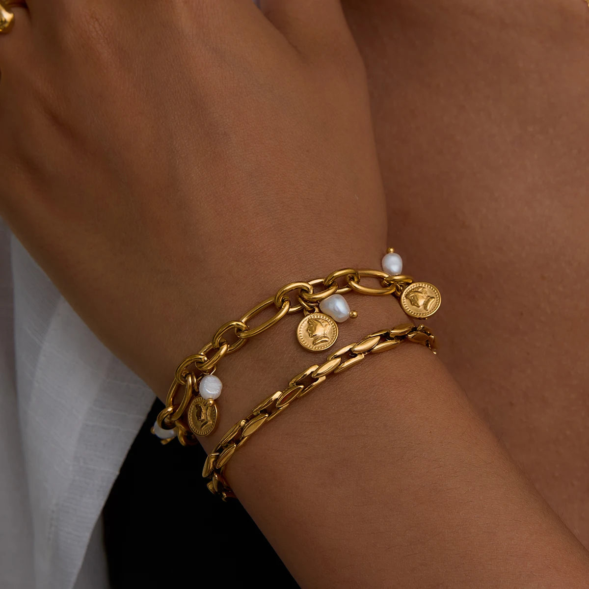 J&D Waterproof Tarnish Free 18K Gold Stainless Steel Hypoallergenic Classic Pearl Badge Watch Chain Bracelet