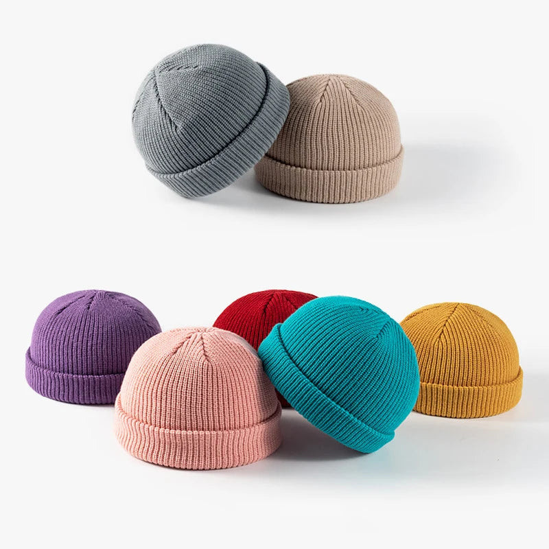 Wholesale Unisex Warm Acrylic Skull Cap Beanie Custom Personalized with Embroidery Logo Fashionable Winter Hats for Beach Travel