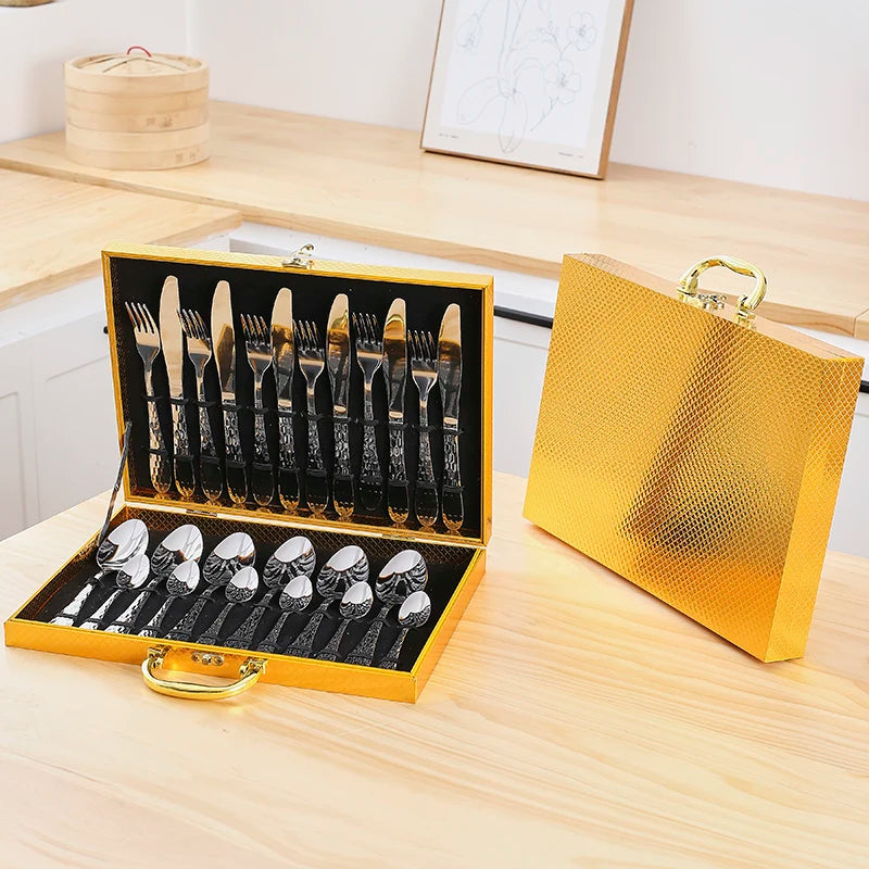 Hammer Handle Royal Cutlery Set 24PCS Stainless Steel Golden Flatware Set With Wooden Box
