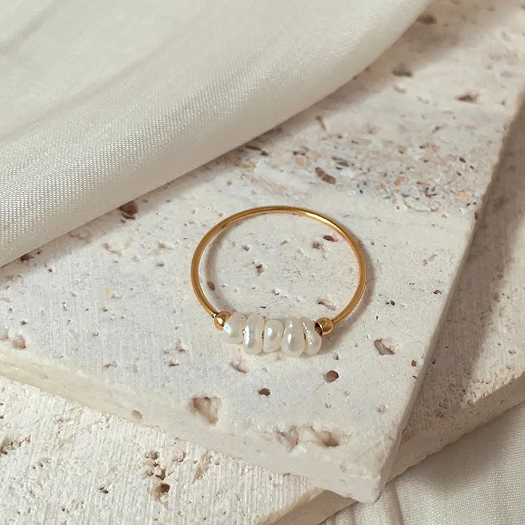 Ins Dainty Hypoallergenic PVD Gold Plated 316L Stainless Steel Water Proof Women Jewelry Freshwater Pearl Rings