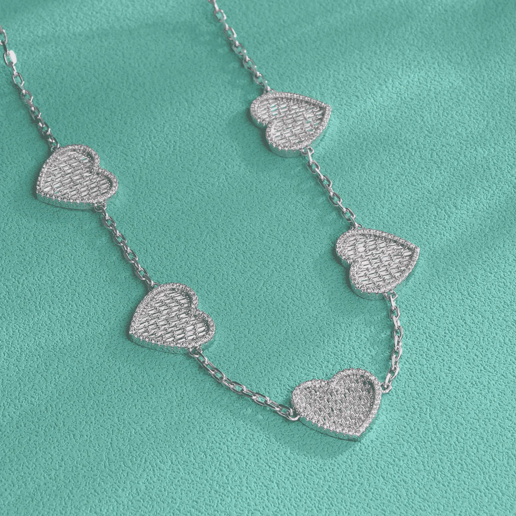 Hot Sale Adjustable Full Diamond Heart Charm Necklace Simple Design Cute Women Girl Fashion Heart Choker Rhodium Wedding Gift