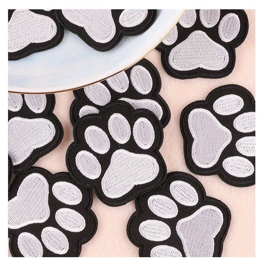 Cute Design Iron-On Dog Patches for Clothing Eco-Friendly Embroidered Paw Iron-On Patches