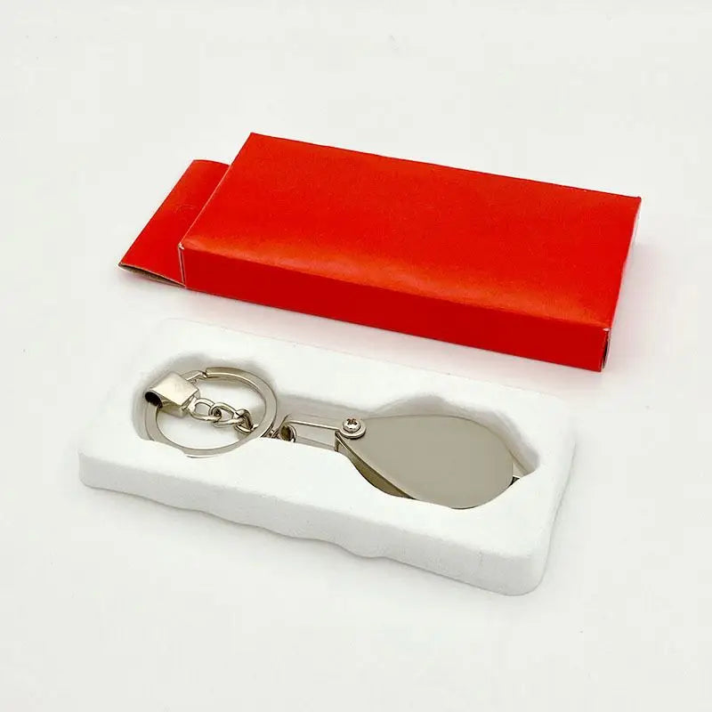 Wholesale 10X Pocket Magnifier Key Rings Promotional Souvenir Gifts Alloy Hand Holding Key Chains Mini Magnifying Glass Keychain