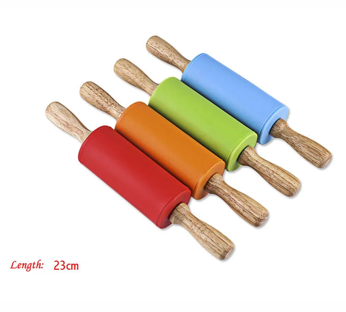Eco-friendly Mini Silicone Rolling Pin with Solid Wood Handle for Rolling Pastry Boards