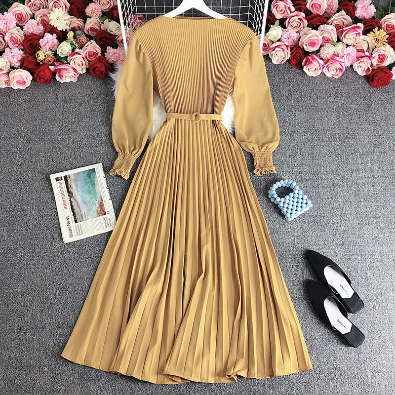 One Size Design Feeling Pleated Dress Pleated and Waistband Style Women's Spring New French Dress