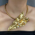 2025 New Arrival Fashion Jewelry Metal Thick Leaf Shaped Large Collar Necklace Accessories for Women Leaf Collar Choker Necklace