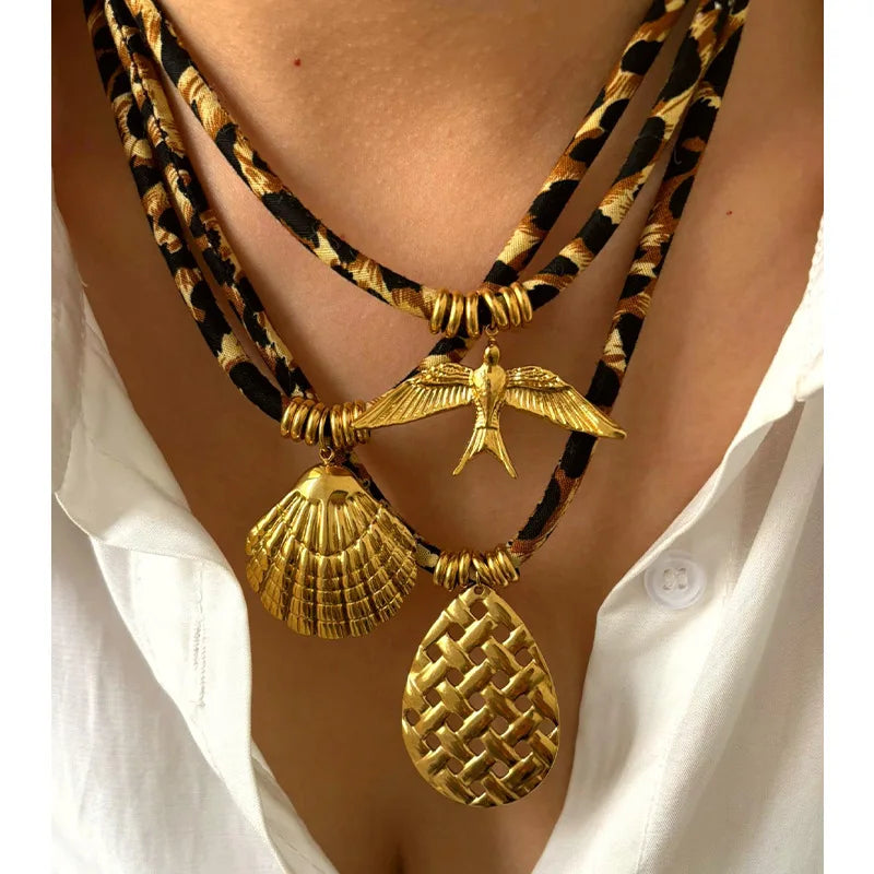 Vintage 18K Real Gold Plated Fish Heart Charm Necklace Stainless Steel Bird Sun Pendant Leopard Velvet Rope Necklace for Women