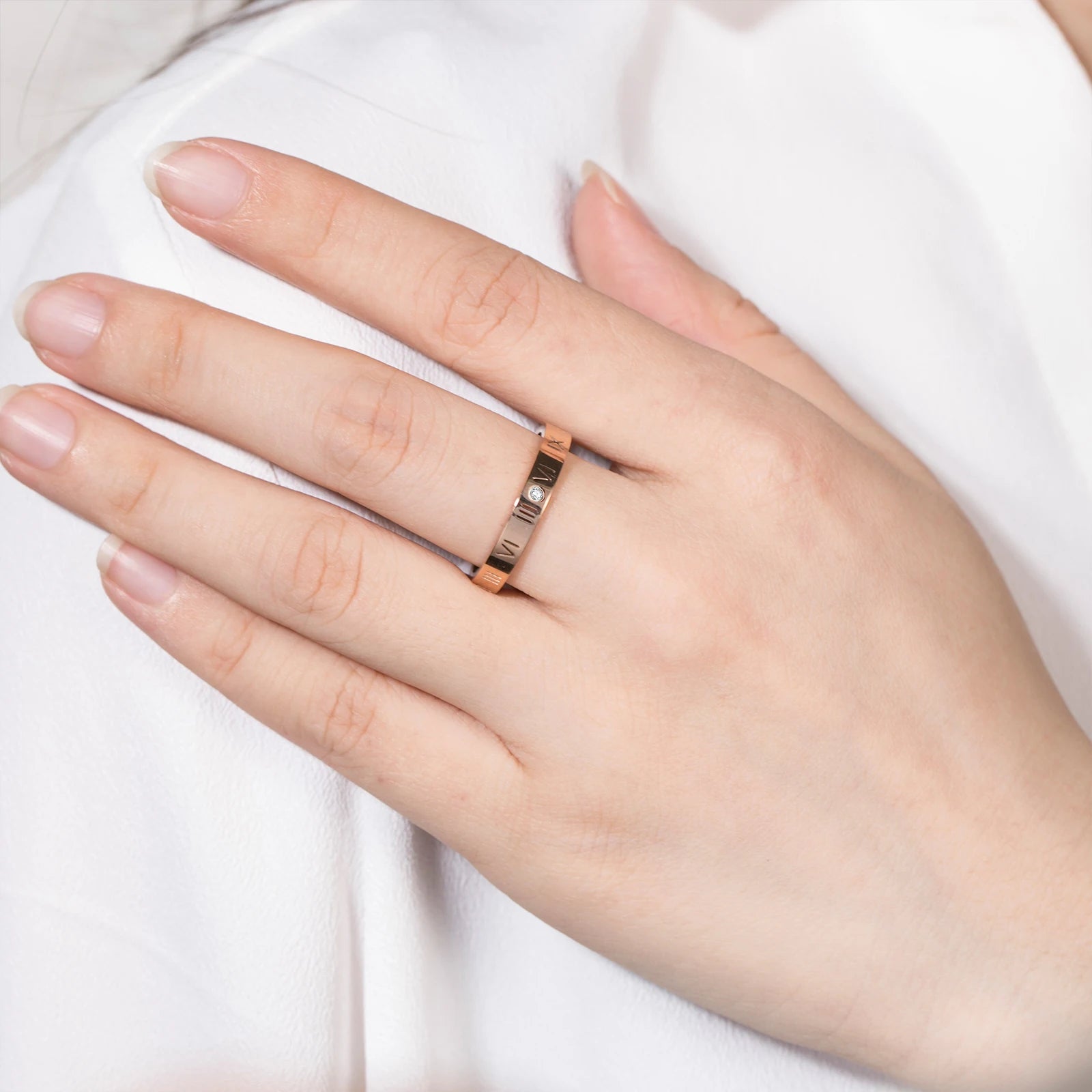 Wholesale Rose Gold Roman Numerals Band Engagement Wedding Stainless Steel Real Diamond Ring