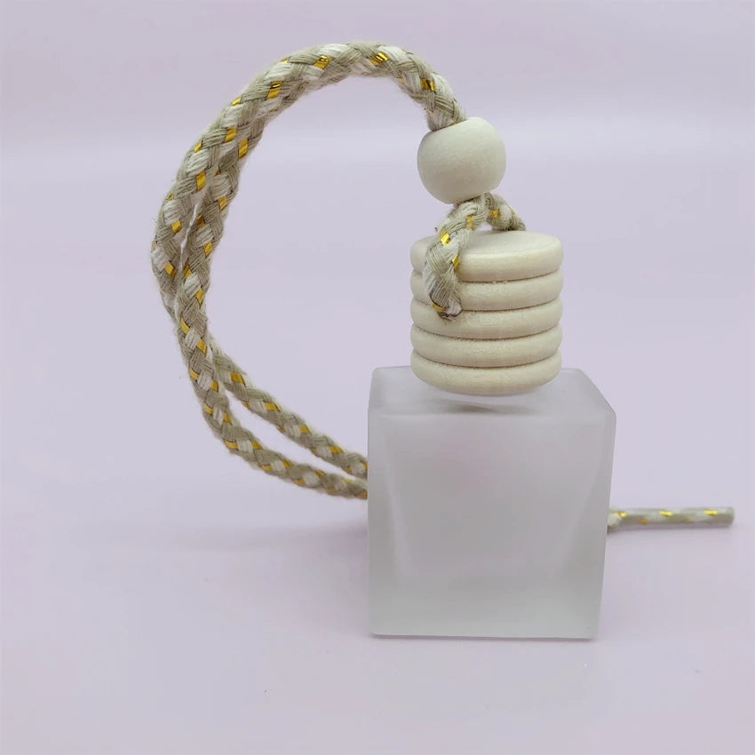 Best New Products 5ml Frost Luxury Beauty Car Perfume Bottle Glass Bottle Hanging Car Perfume Bottle with Factory Price