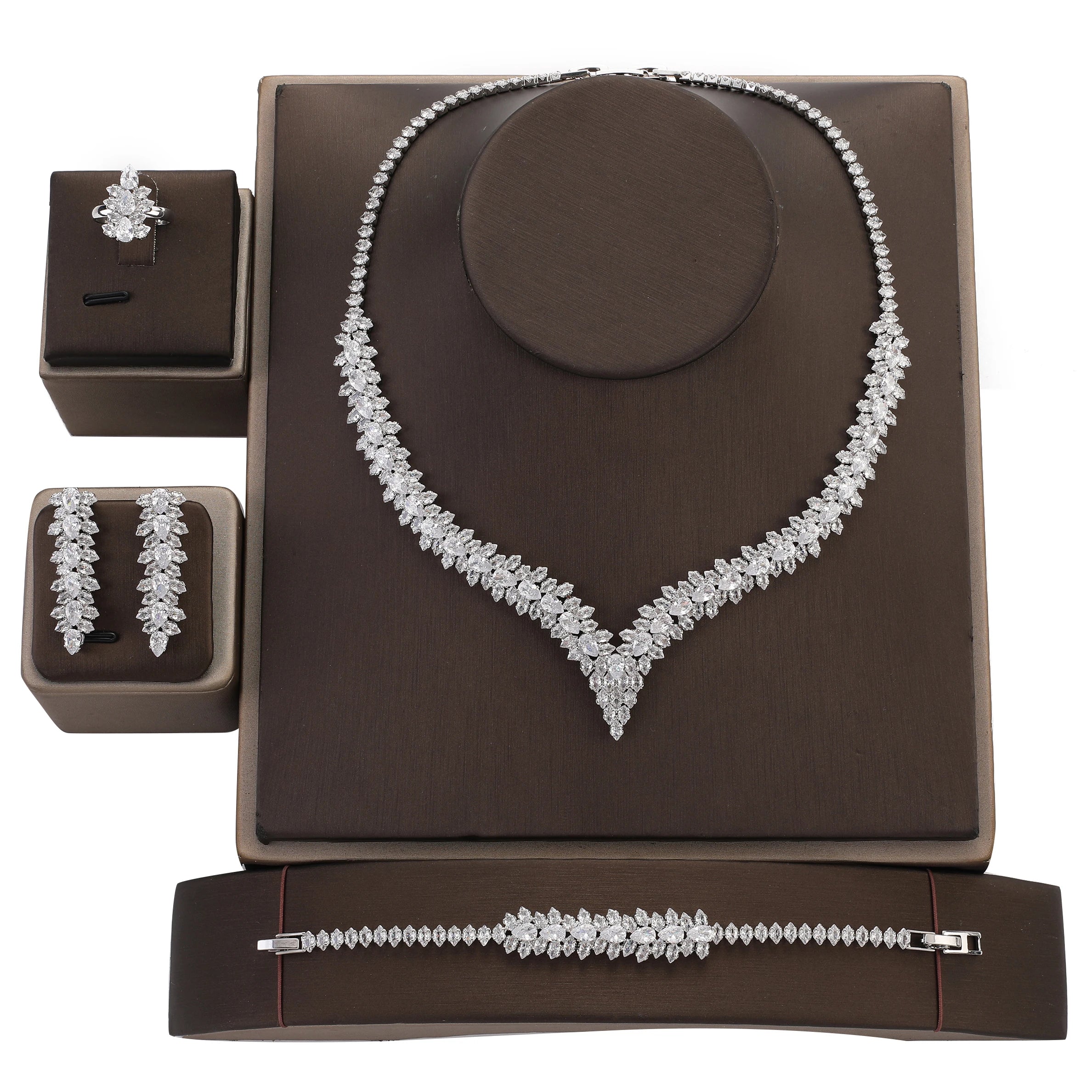 Jewelry Set Fashion Luxury Zirconia Necklace Bracelet Earrings Ring Wedding 4pcs Jewelry Sets Exquisite Set BN7947 Bisuteria