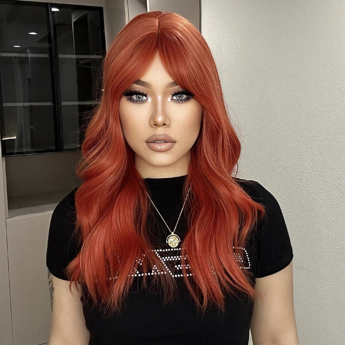 Factory Wholesale Price Orange Wave Synthetic Wigs with Bangs Long Colored Wigs for Women Daily Costume Hair Wig Heat Resistant