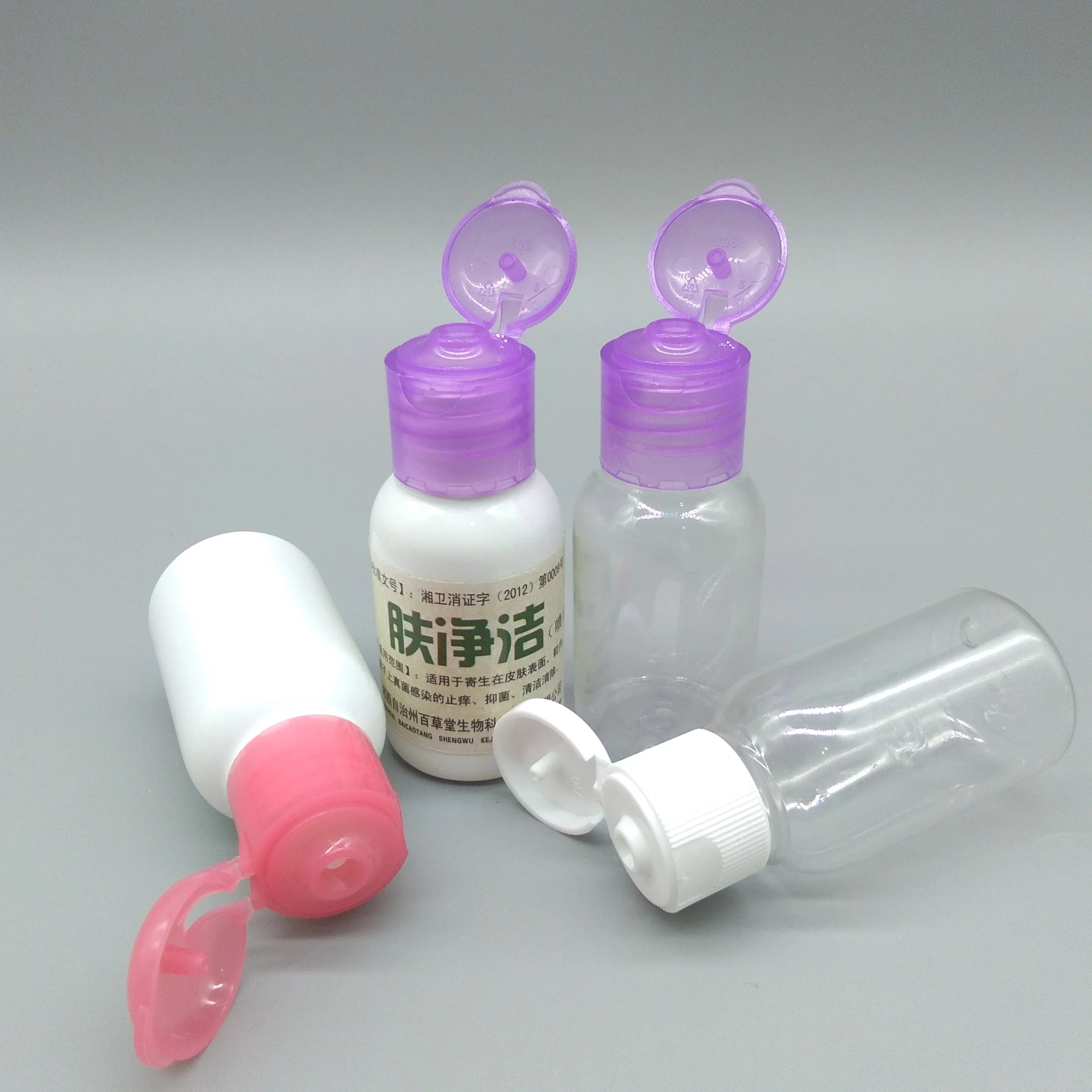 Travel Set 25ml Boston Round Empty PET Plastic Bottle with Aluminum Screw Cap Pump Sprayer for Skin Care Serum & Lotion