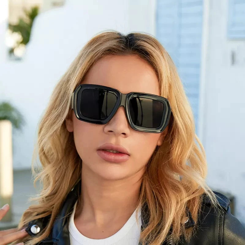 ADE WU STY3960K Fashion Oversized Square Sun Glasses Women Personality Retro Sunglasses Designer Shades Manufacturer