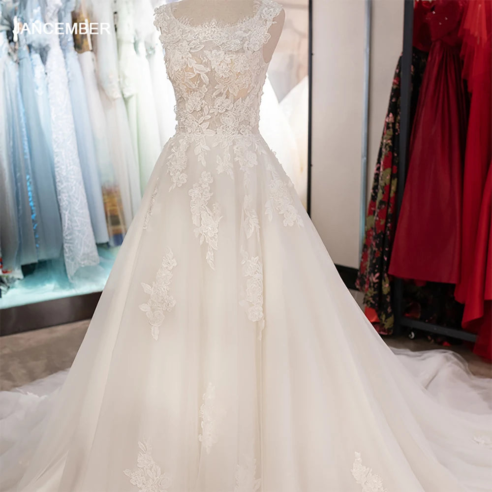 A Line Tulle Lace up Appliques Wedding Dress Long Bridal Gowns Custom Made Lssg002