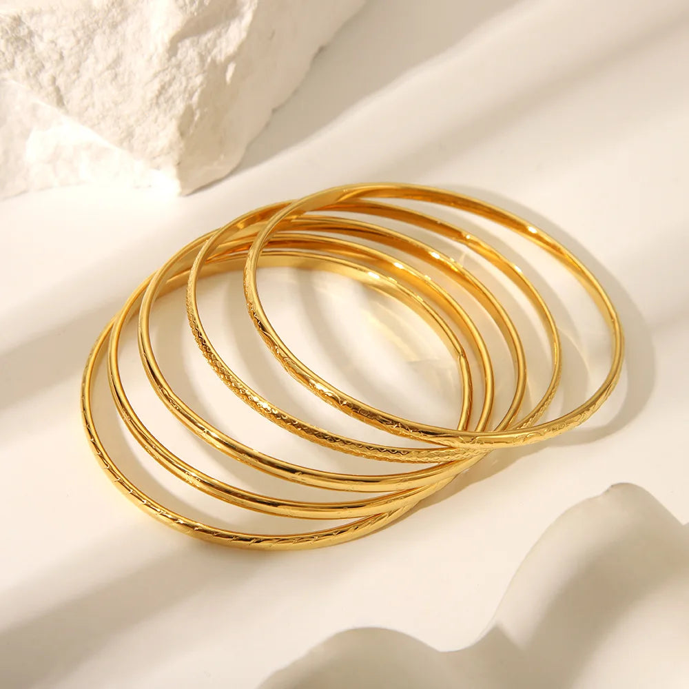 European American Retro Style High-End Handmade Women's Jewelry-Exquisite Light Luxury Bracelets Fashionable Bangles