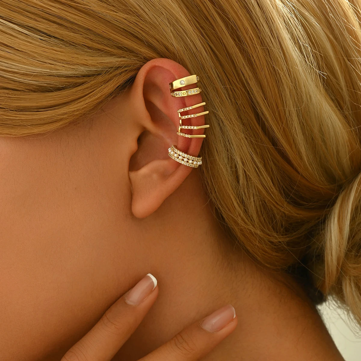 Stylish Women's Fashion Copper Hoop Earrings with Non-Pierced Zircon Geometric Pattern Simple Trendy Clip-On for Gift