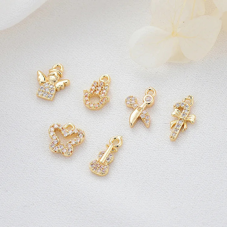 Factory Wholesale 14K Gold Plated Multi Shape Violin Butterfly Hand Charm Brass Pendant for Jewelry Making
